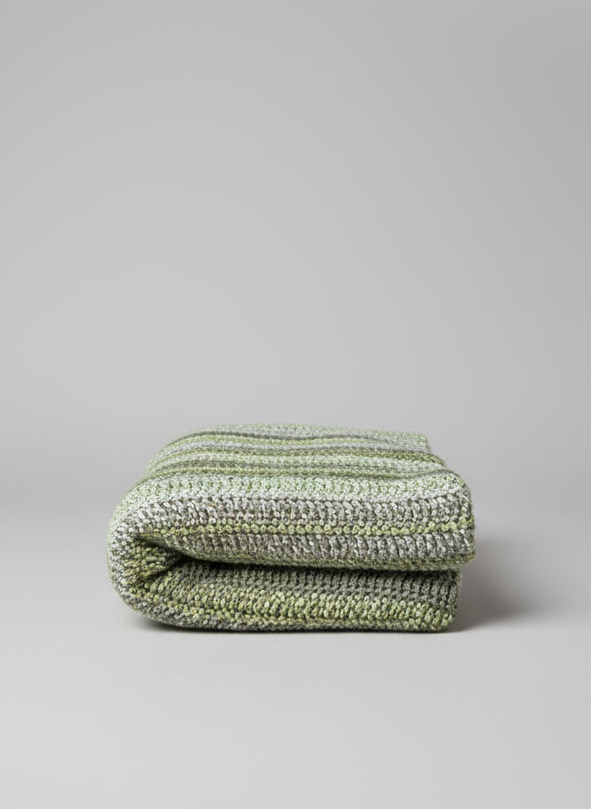 Maze Triple Small Throw